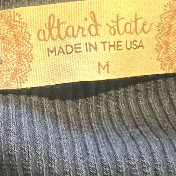 Altar’d State Navy Women’s Medium Collared Cropped Short Sleeve‎ Polo Shirt - Picture 9 of 9